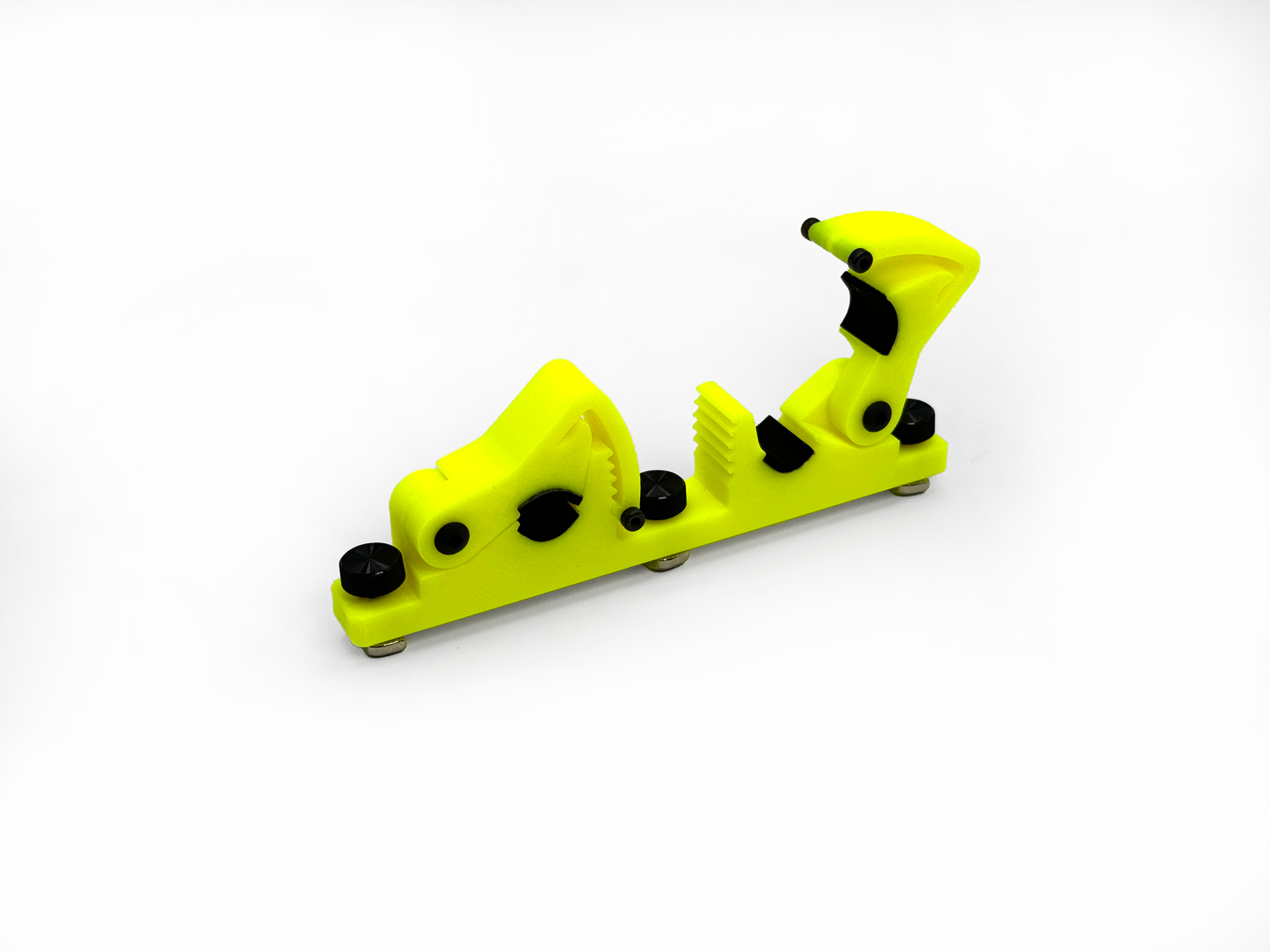 XGuard One-Size-Fits-All Skid Clamp System Double clamp with extrussion rail mounting hardware - HeliDirect