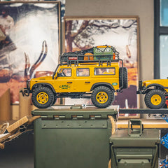 FMS 1:24 FCX24M Land Rover Camel Trophy Edition RTR - Defender 110 FMS 1:24 FCX24M Land Rover Camel Trophy Edition RTR - Defender 110
