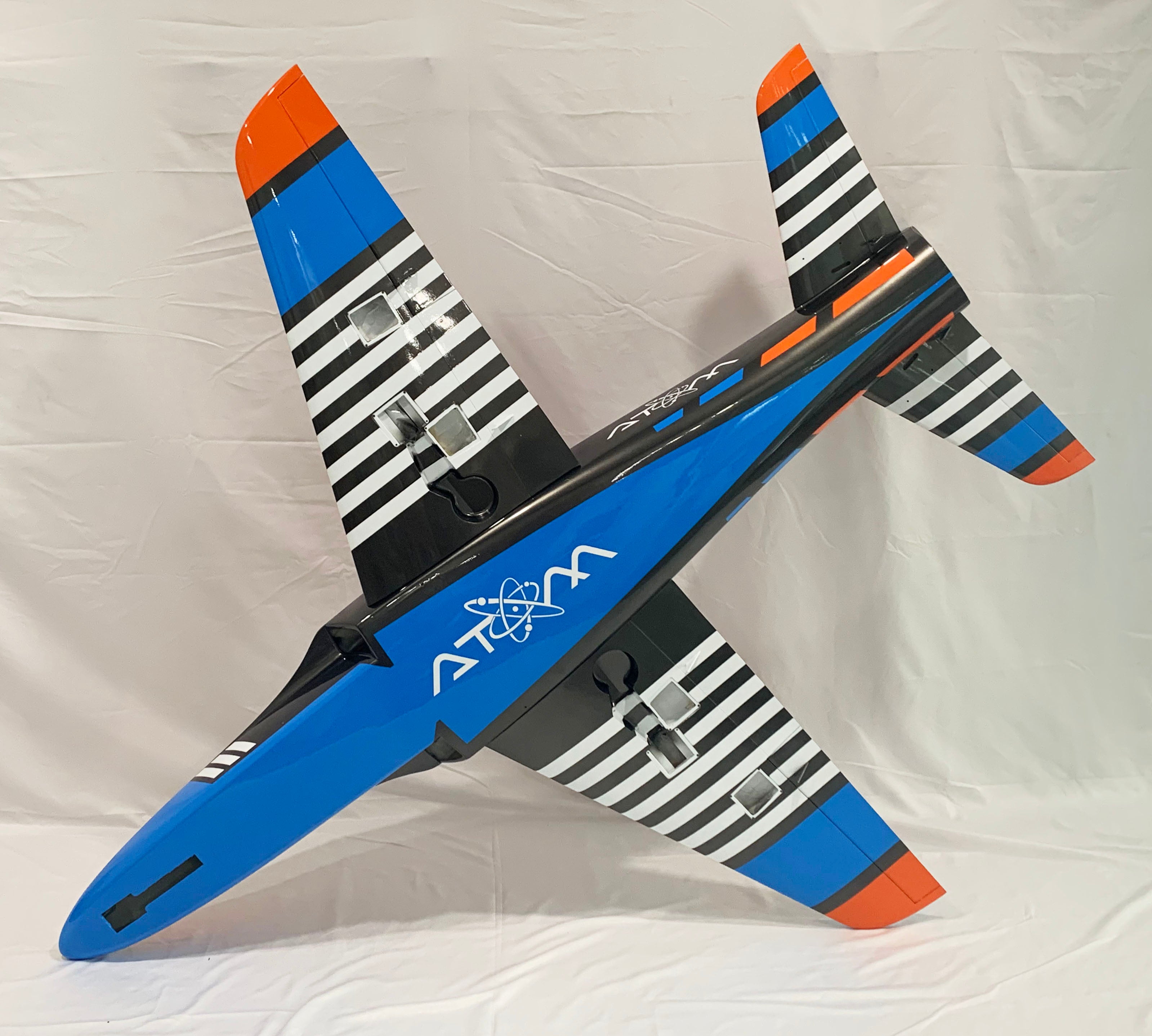 Boomerang Atom - Orange Blue - Boomerang RC Jets