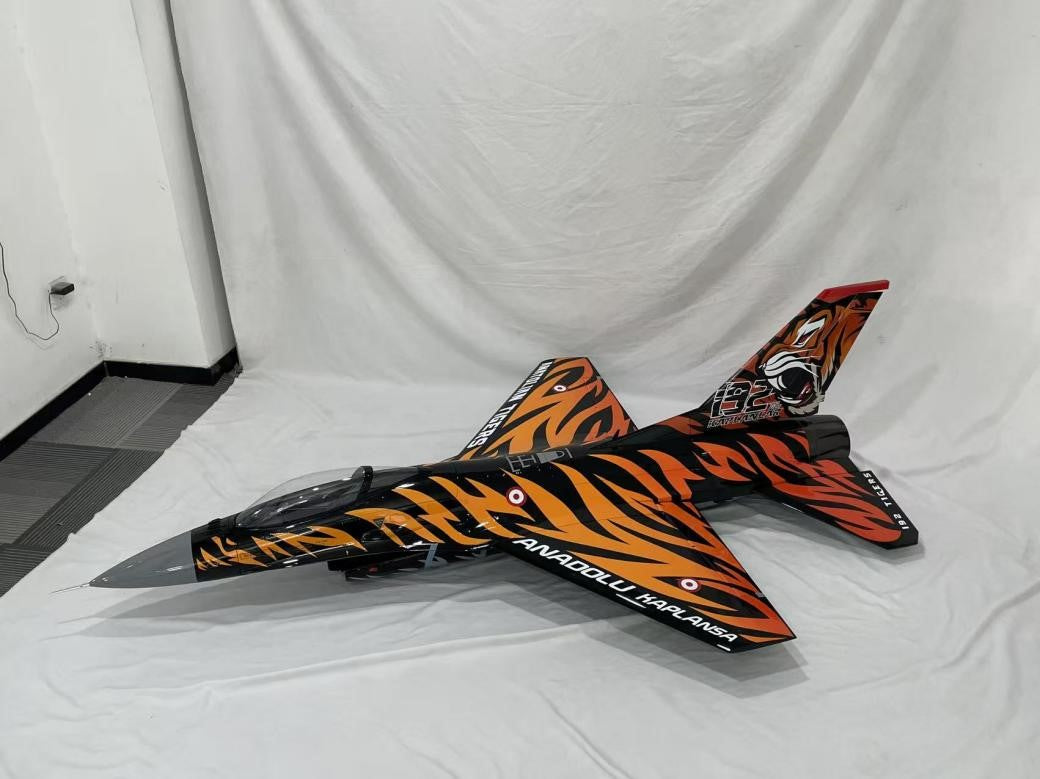 Boomerang F16 Belgian Tiger - Boomerang RC Jets