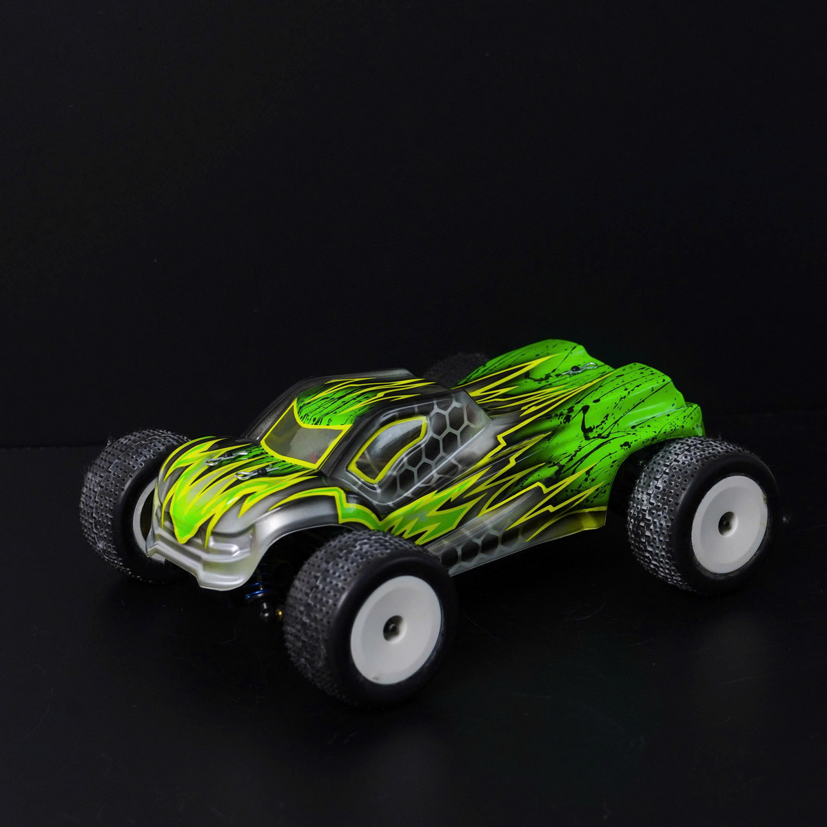 RADIANZ LOSI Mini-T Leopard Airbrush Lexan Body – Blink